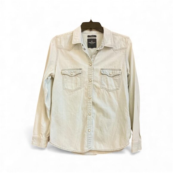 American Eagle, Slim-Fit Button-Down Denim Shirt, Size M - Picture 1 of 13
